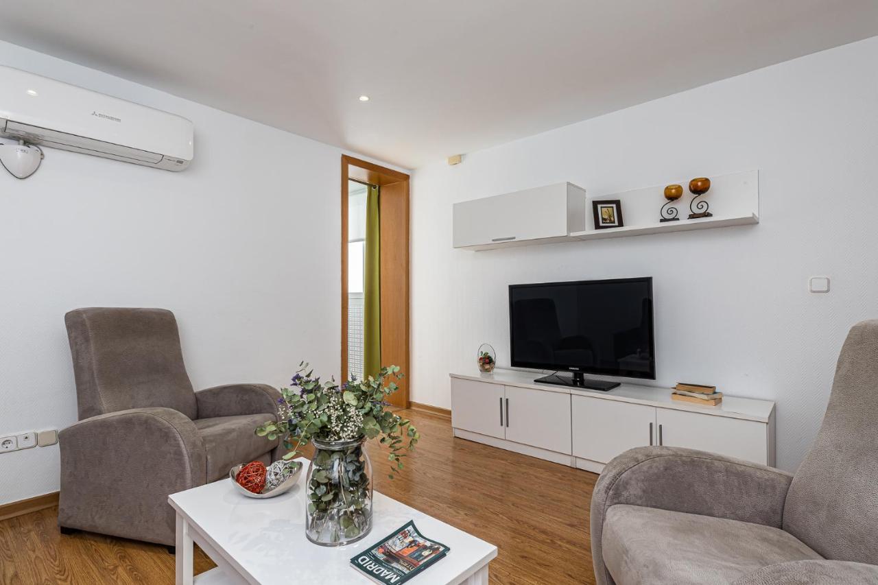 Waou Apartamentos En Sol Confort 2 Мадрид Екстериор снимка